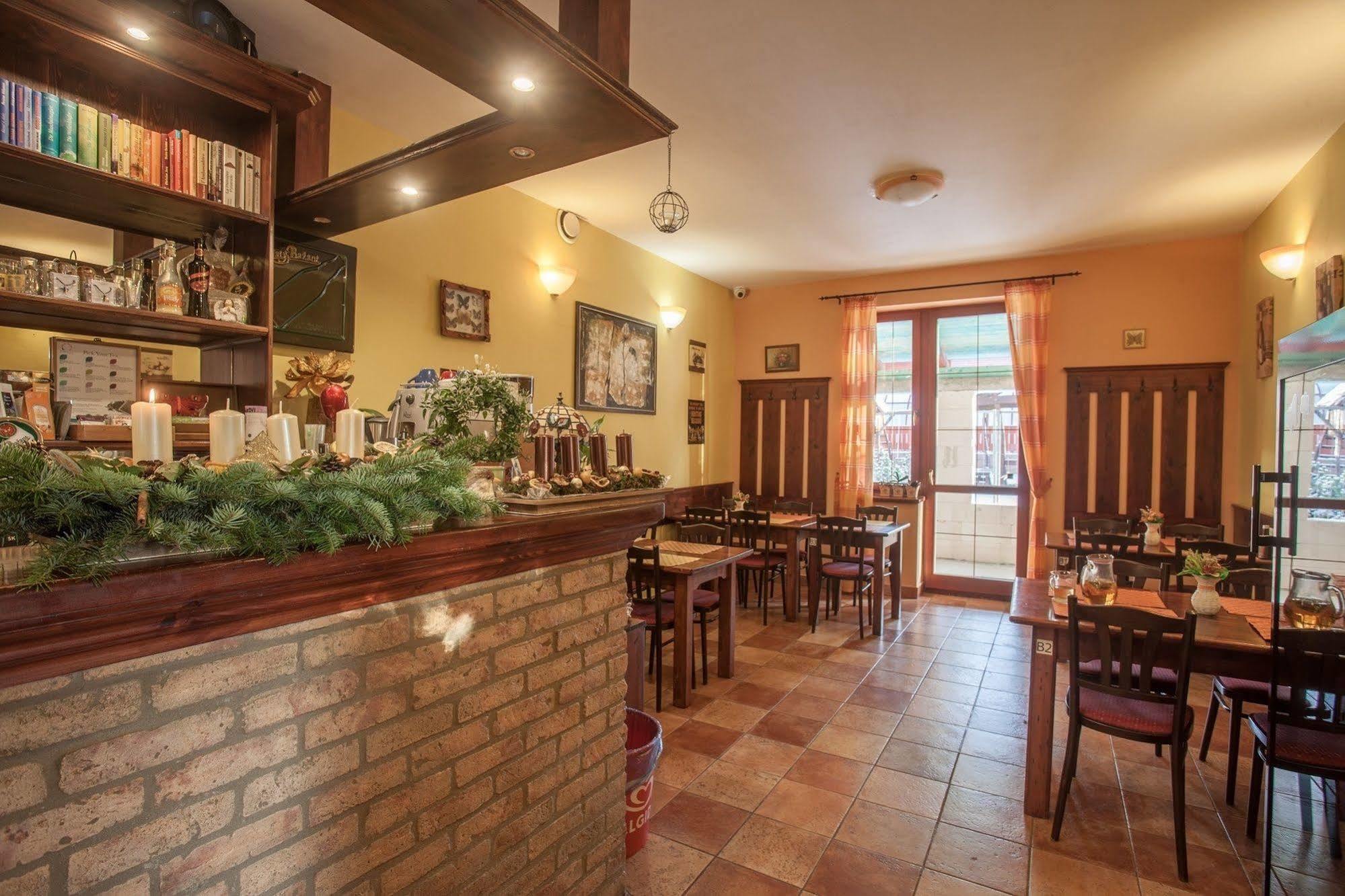 Motyl Guest house 3*