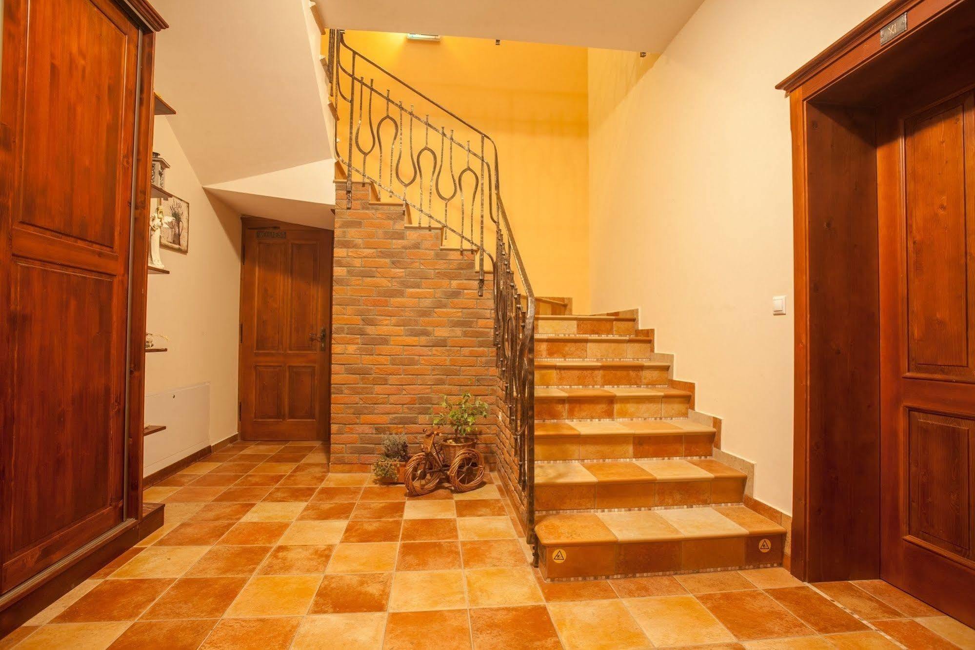 Guest house Motyl 3*